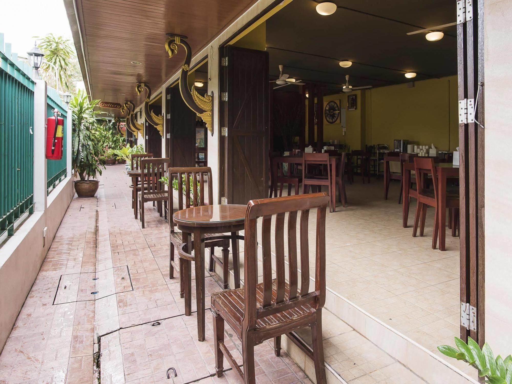 Oyo 434 Boonsiri Place Hotel Bangkok Eksteriør billede