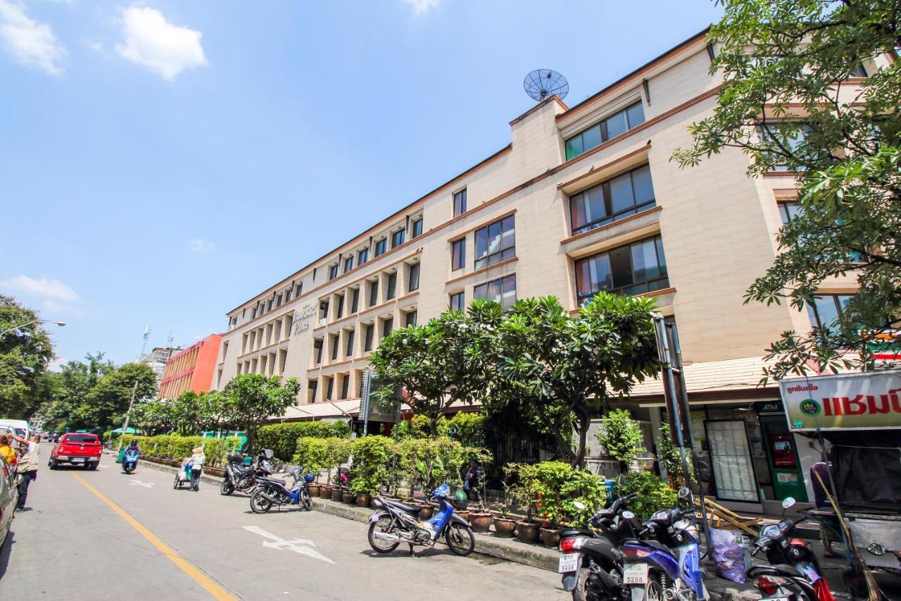 Oyo 434 Boonsiri Place Hotel Bangkok Eksteriør billede