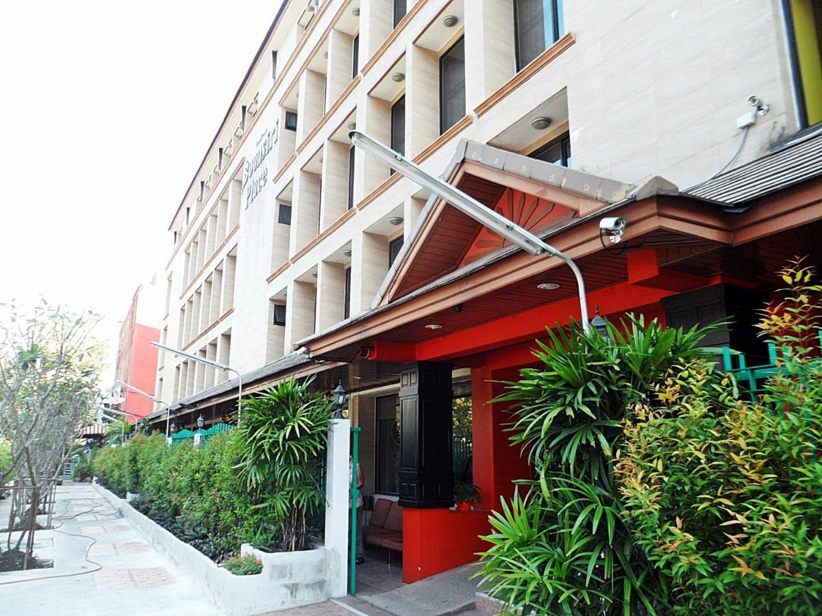 Oyo 434 Boonsiri Place Hotel Bangkok Eksteriør billede